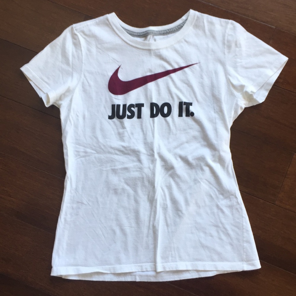 Slim fit tee